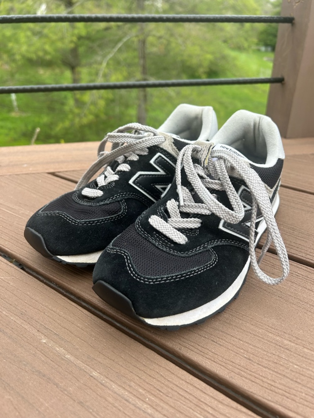 New Balance Black and Gray 574